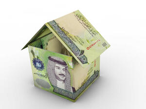 يشير التقرير إلى استفادة الاقتصاد البحريني في النصف الأول من العام من التحسن المؤقت في الوضع الاقتصادي العالمي، وهذا ما يقود بدوره إلى حالة تفاؤل حذرة بشأن التوقعات على نطاق أوسع