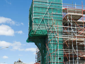 وضع أمير المنطقة الشرقية حجر الأساس للمدينة الصناعية الثانية في الأحساء كأكبر مدينة صناعية في السعودية بمساحة تصل إلى 300 مليون متر، وبتكلفة لتطوير المرحلة الأولى منها تبلغ نحو 111 مليون ريال