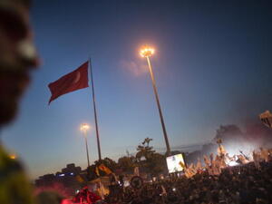 يشهد قطاع السياحة اضطراباً من جرّاء الاحتجاجات في متنزه جيزي، وبصفة خاصّة في إسطنبول