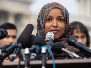 Congresswoman Ilhan Omar, (D) apologizes after being chastised by Speaker Nancy Pelosi and other Democrats for her apparent anti-semitic comments. (AFP/ File Photo)