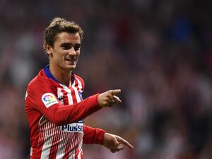 غريزمان يحتفل بهدفه