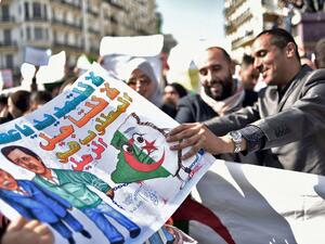 الجزائر: حتى لا يكون الحراك ربيعا عربيا