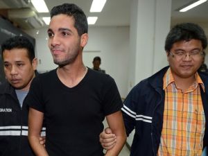 ألقي القبض على حمزة بن دلاج في مطار بانكوك في تايلاند