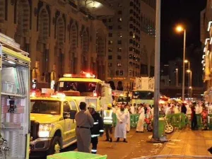 جرى إجلاء نزلاء الفندق الذين يبلغ عددهم 570 معتمراً من جنسيات مختلفة 