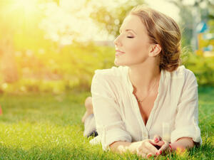 تلعب الفيتامينات دورا أساسا في صحة المرأة