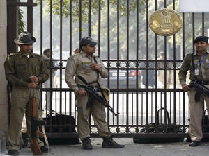 قبض عليه في عملية أمنية كبيرة بعد نجاحه في الهرب 3 سنوات