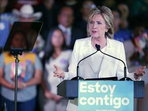Democratic US presidential hopeful Hillary Clinton returns to Texas for a "Latinos for Hillary" grassroots event October 15, 2015. (AFP/Erich Schlegel)