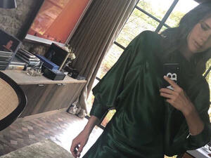 Victoria Beckham is no stranger to sharing funny moments of her family (Source: victoriabeckham / Instagram )