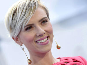 سكارليت جوهانسون