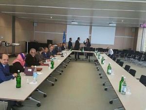  لقي أربعة جنود يمنيين مصرعهم إثر انفجار سيارة ملغومة في عدن 