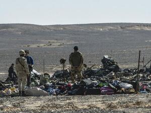 حطام الطائرة الروسية في سيناء