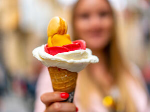 يجب عدم الإفراط في تناول المثلجات والآيس كريم

