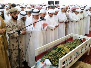 مقتل جندي إماراتي خلال مطاردة زورق إيراني