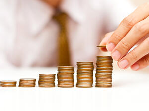 As inflation rises, the value of Egyptian currency decreases. (Shutterstock)