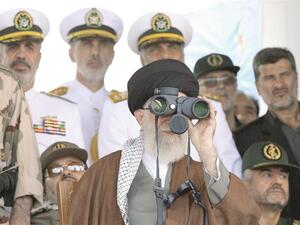 الامارات تخفض التمثيل الايراني 