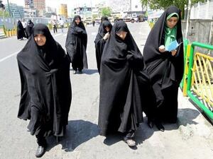 تنديد أميركي باعتقال عشرات المحتجين ضد الحجاب الإلزامي في إيران
