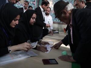 يحق لنحو 56 مليون ناخب التصويت لاختيار الرئيس الثامن للبلاد 