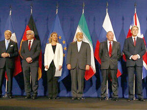 بدأ عراقجي وروانجي منذ الخميس الماضي في نيويورك کتابة نص الاتفاق النووي