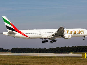 Revenues for Emirates Airlines reached $10.8 billion in 1H 2013. (Image credit: Shutterstock)