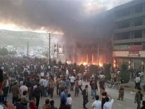 متظاهرون ايرانيون في مدينة مهاباد