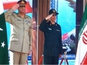 مباحثات ايرانية باكستانية لتوطيد العلاقات العسكرية