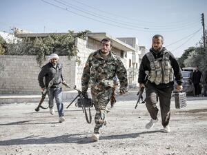 "سمحوا لنا بنقل كل عتادنا من أسلحة خفيفة إلى ثقيلة... من قذائف وراجمات صواريخ حتى الدبابات