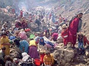 لاجئون ايزيدون هاربون من جحيم تنظيم الدولة