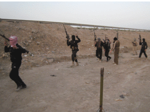 قوة من الجيش والشرطة تساندها أبناء العشائر الداعمين للأجهزة الأمنية قتلت 4 من عناصر تنظيم داعش