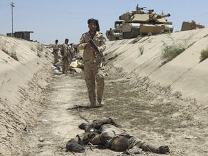 شن عملية عسكرية واسعة ضد داعش وعناصر العشائر في محافظة الأنبار