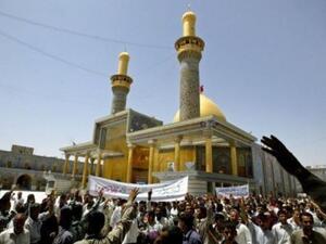 زوار شيعة في كربلاء