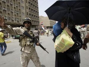 جندي عراقي وسط بغداد/أ.ف.ب