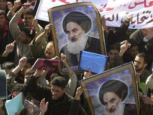 يتظاهر الاف العراقيين بشكل شبه يومي منذ اسابيع 