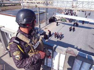 القوات العراقية تقتل انتحاريين مع وصول مليوني إيراني لاحياء اربعينية الحسين
