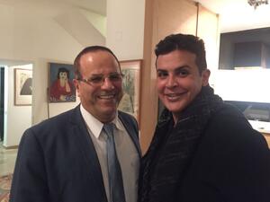 أيوب قرا قال إن زيارة الأمير البحريني جاءت بشكل علني للمرة الأولى 