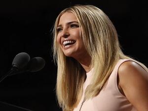 كان ترامب قد انتقد على تويتر الأربعاء تلقي ابنته إيفانكا "معاملة ظالمة