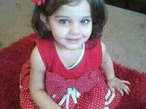   الطفلة فلسطينية دينا الجعبري 5 أعوام 