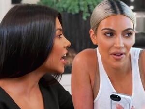 كيم كارداشيان وكورتني كارداشيان