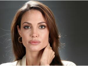 أنجلينا جولي