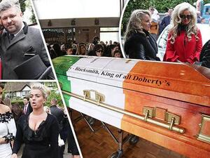 جنازة أم احتفال؟ راقصات في جنازة والد الملاكم بادي دوهيرتي!
