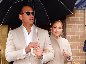 أليكس رودريغيز يتحدث عن علاقته بـ"جينفير لوبيز" .. فماذا قال؟!
