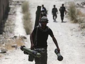 مقاتل بالجيش السوري الحر في جوبر
