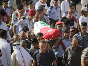 تشيع قتلى من جهاز المخابرات الاردنية عقب هجوم دامي