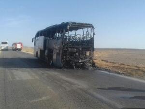  نيران تشتعل في حافلة معتمرين اردنيين 