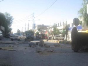 صورة عن صحيفة "الغد" لاثار المواجهات بين الدرك والمحتجين