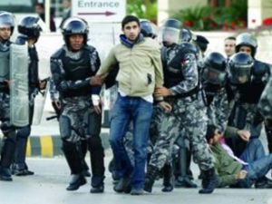 الحراك يتحدث عن 300 معتقل ومركز حقوقي يؤكد عمليات التعذيب