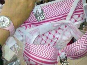 ملابس داخلية نسائية تحمل ألوان وهيئة الشماغ الأردني