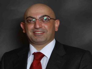 الناشط الحقوقي الاردني المحامي حسن الحطاب