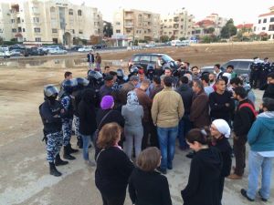 الدرك يمنع ناشطين مناهضين للتطبيع من اقامة اعتصامهم على رصيف الكالوتي