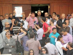 اعتصام سابق للصحفيين للمطالبة برفع القيود عن الاعلام/ارشيف