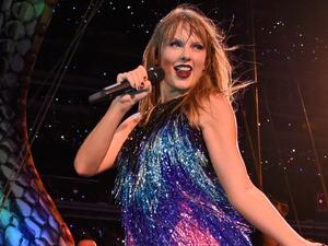 تايلور سويفت